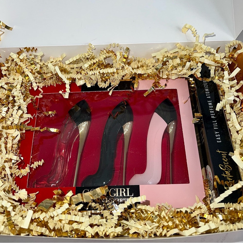 Good Girl Mini Discovery Set with Gold Atomizer NEW Wrapped & Ready